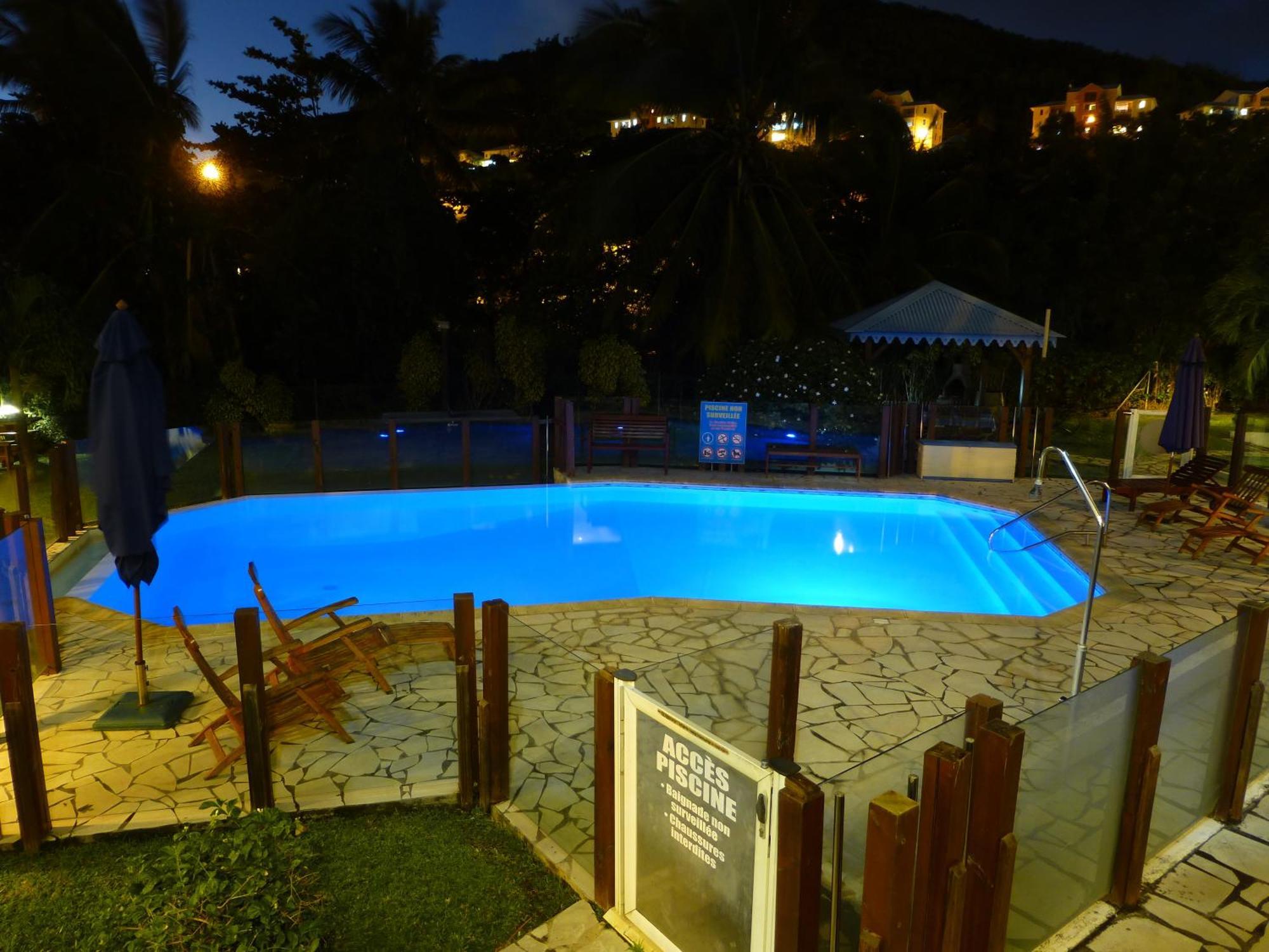 Les Creolines Aparthotel Sainte-Luce Bagian luar foto