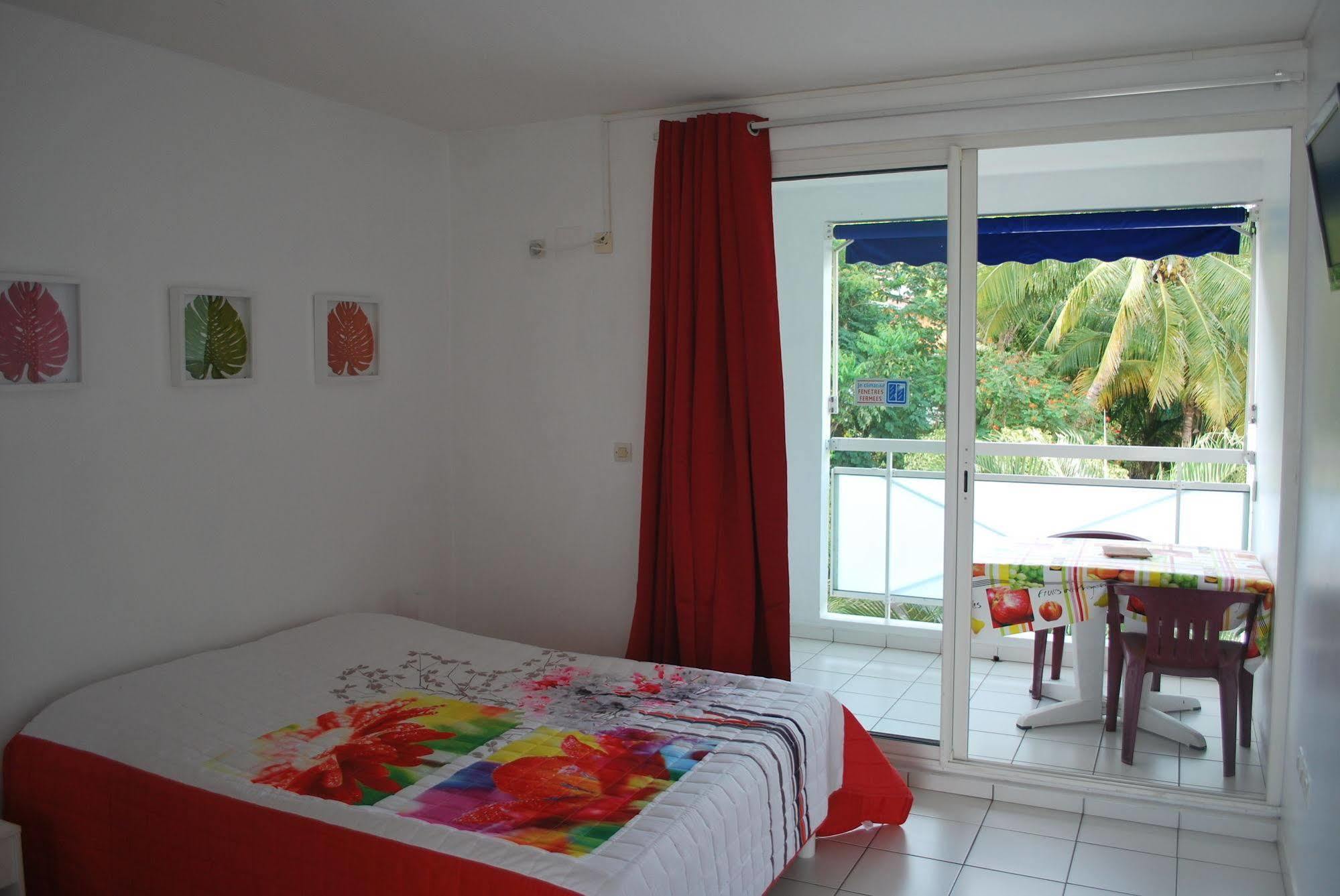 Les Creolines Aparthotel Sainte-Luce Bagian luar foto